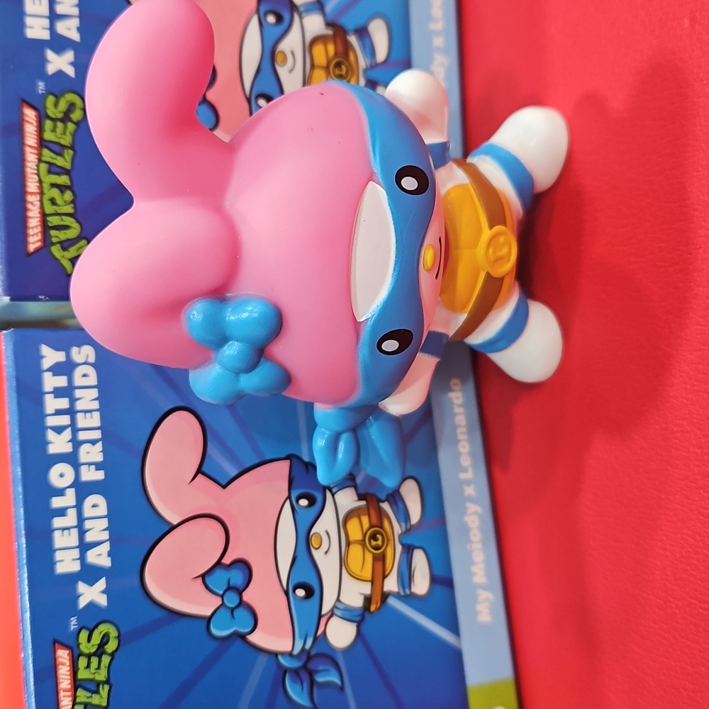 Hello Kitty X My Melody Pink and Blue Action Figure